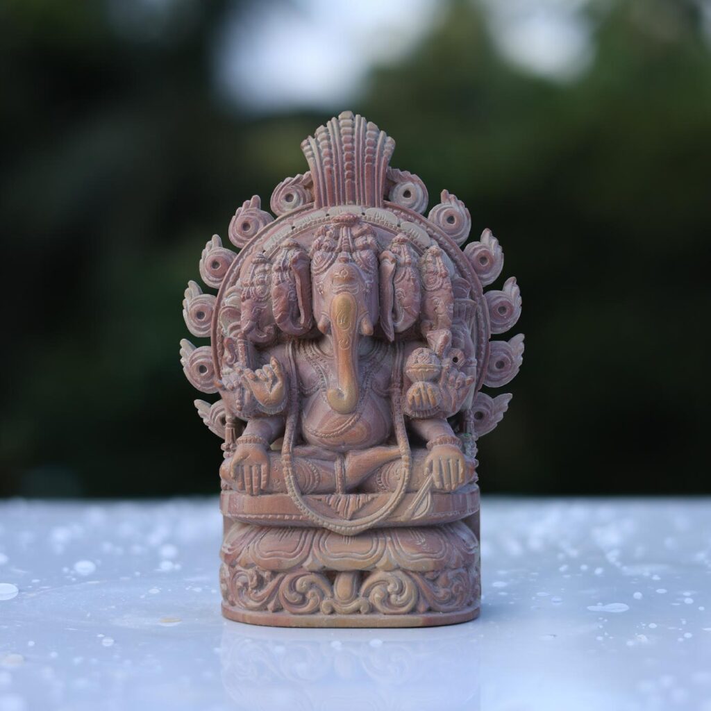 stone small ganesh murti